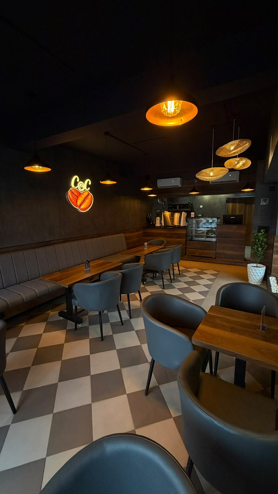 Coffee@Cafe seating and interior